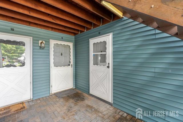 12 norwich Place, Franklin Twsp, NJ 08873
