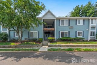 12 norwich Place, Franklin Twsp, NJ 08873