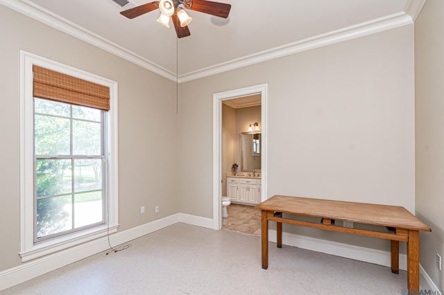 17744 Pecan Shadows Dr, Saint George, LA 70810
