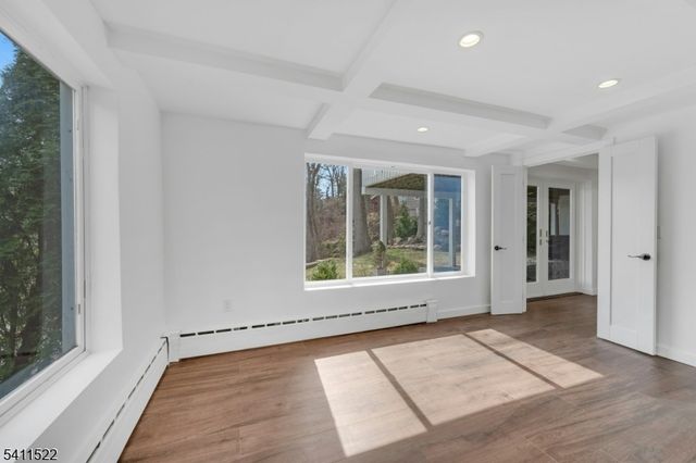 8 Glenwood Rd, Parsippany-troy Hills Twp., NJ 07834