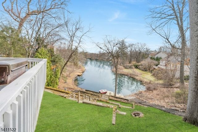 8 Glenwood Rd, Parsippany-troy Hills Twp., NJ 07834