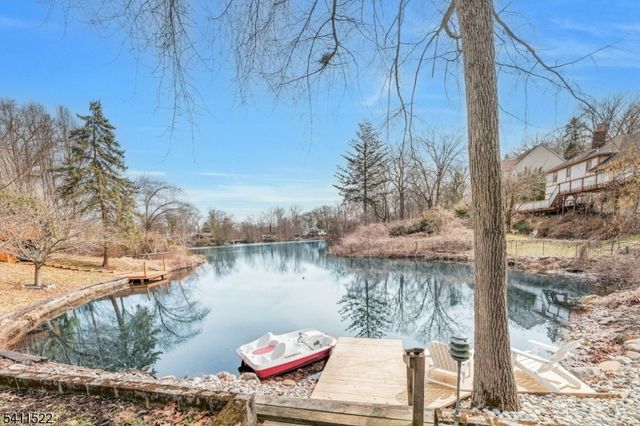 8 Glenwood Rd, Parsippany-troy Hills Twp., NJ 07834