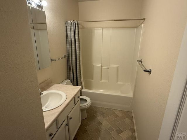 955-957 S Kyle Lane, Pueblo West, CO 81007