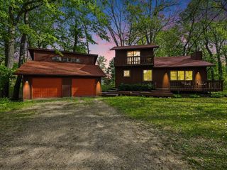 9089 Willow, Augusta Twp, MI 48191