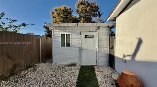 12435 SW 42nd St 1, Miami, FL 33175