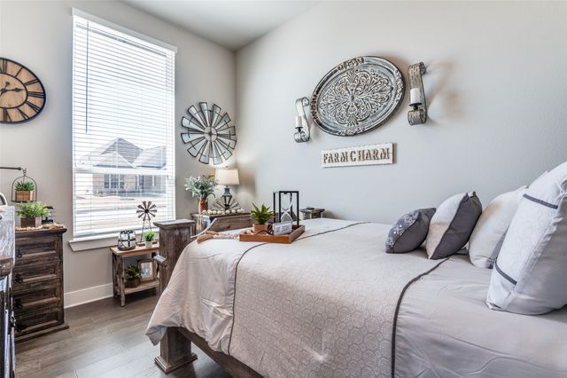 425 Lost Creek Trail, Waxahachie, TX 75165