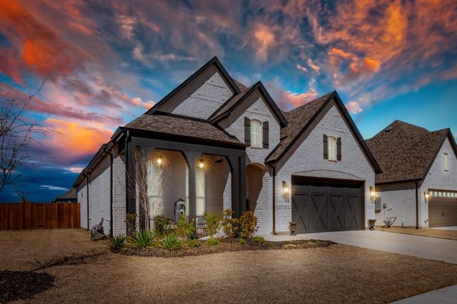 425 Lost Creek Trail, Waxahachie, TX 75165