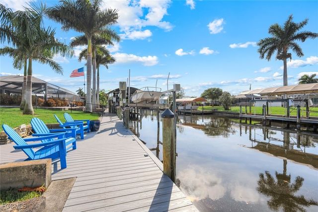 5614 De Soto CT, Cape Coral, FL 33904