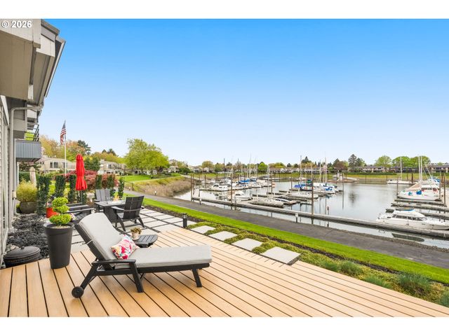 345 N LOTUS BEACH Dr, Portland, OR 97217