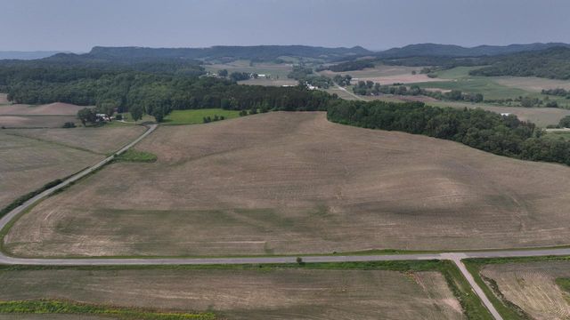 1000 Glomstad ROAD, Holmen, WI 54636