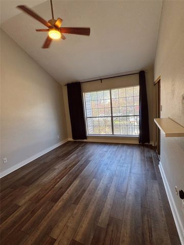 2506 Wedglea Drive 802, Dallas, TX 75211