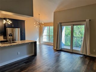 2506 Wedglea Drive 802, Dallas, TX 75211