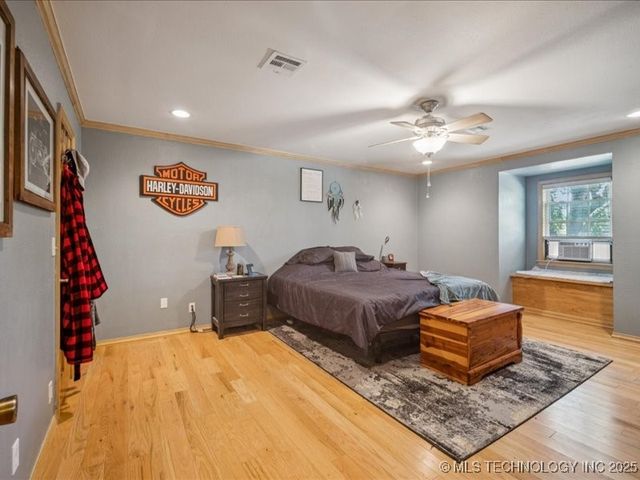 201 W 20th Street, Owasso, OK 74055