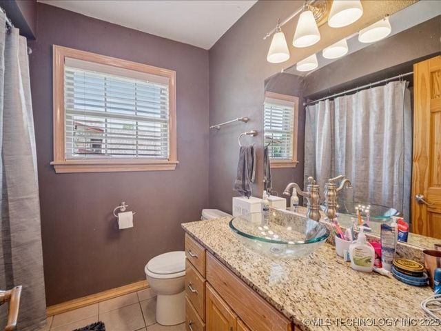 201 W 20th Street, Owasso, OK 74055