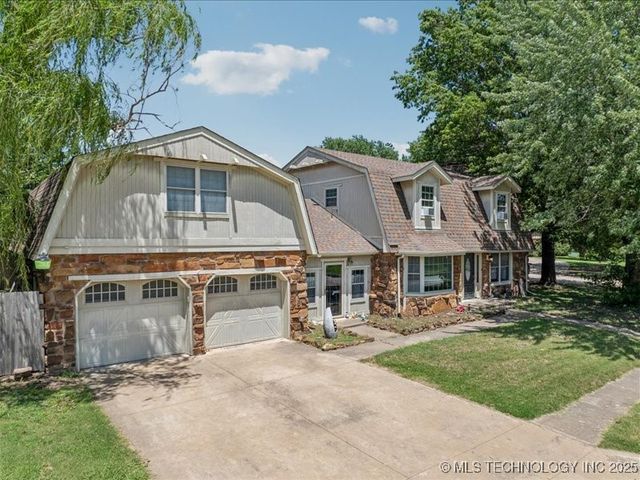 201 W 20th Street, Owasso, OK 74055