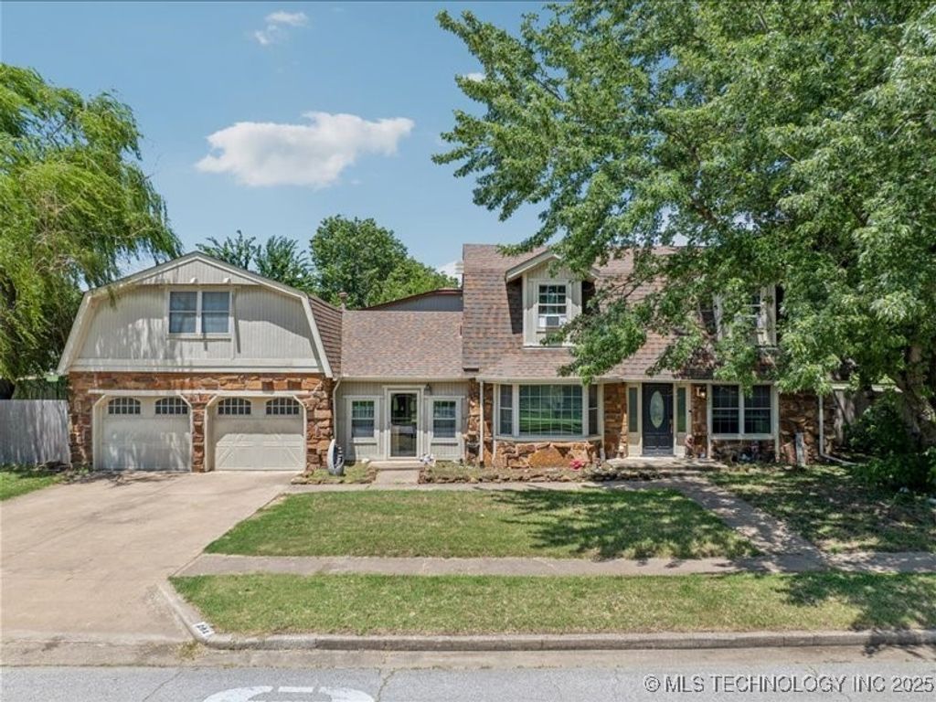 201 W 20th Street, Owasso, OK 74055