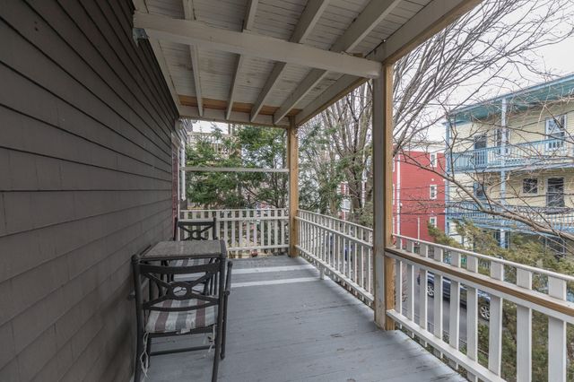 7 Chase 2, Boston, MA 02125