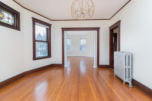7 Chase 2, Boston, MA 02125