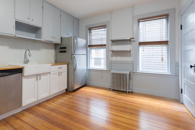 7 Chase 2, Boston, MA 02125