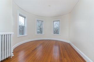 7 Chase 2, Boston, MA 02125