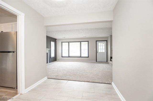 1774 E 236 Street, Euclid, OH 44117