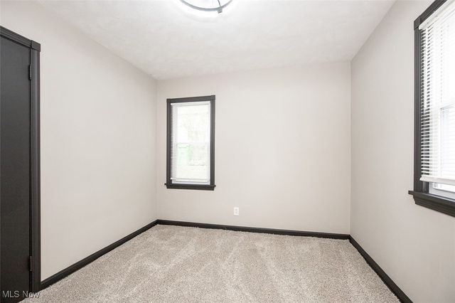 1774 E 236 Street, Euclid, OH 44117