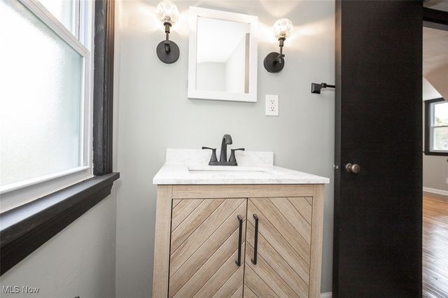 1774 E 236 Street, Euclid, OH 44117