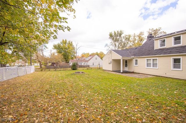1774 E 236 Street, Euclid, OH 44117