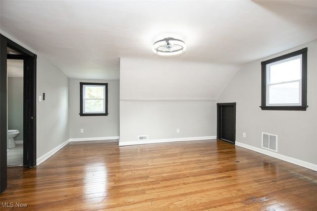 1774 E 236 Street, Euclid, OH 44117