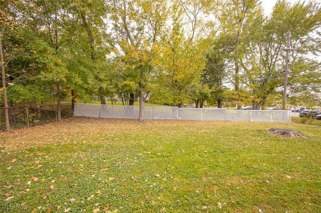 1774 E 236 Street, Euclid, OH 44117