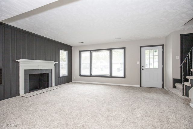 1774 E 236 Street, Euclid, OH 44117