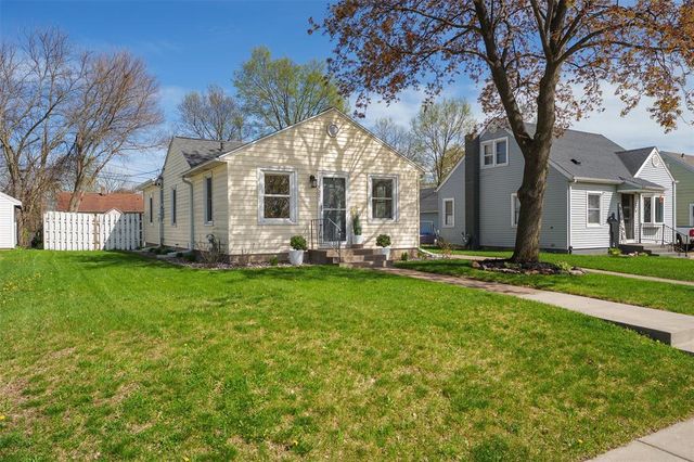 3003 8th Street, Eau Claire, WI 54703
