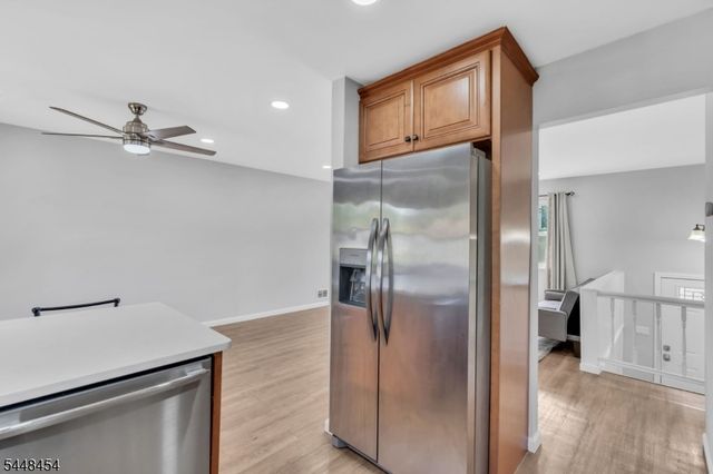 125 Jeff St, Edison Twp., NJ 08837