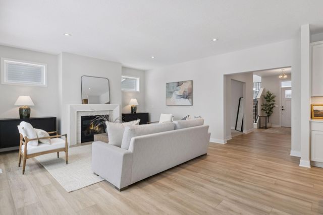 6181 Harkness Avenue S, Cottage Grove, MN 55016