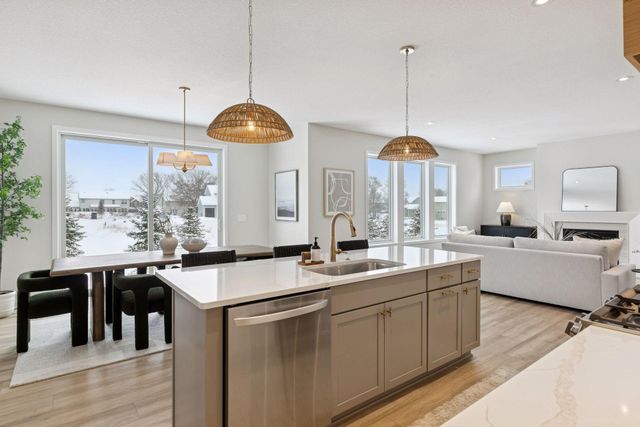 6181 Harkness Avenue S, Cottage Grove, MN 55016