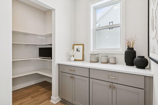 6181 Harkness Avenue S, Cottage Grove, MN 55016