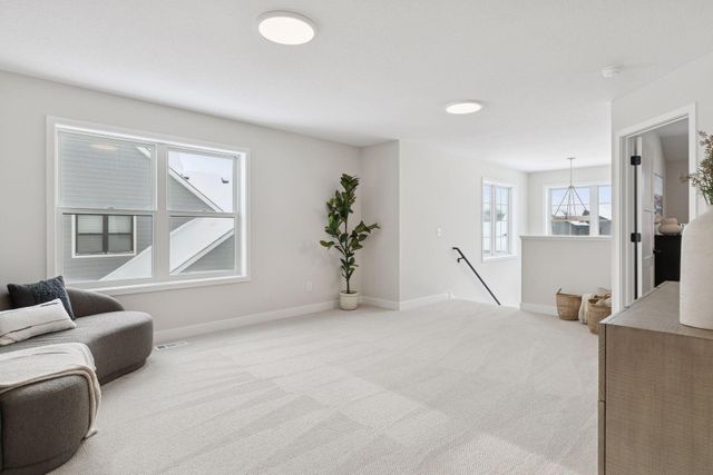 6181 Harkness Avenue S, Cottage Grove, MN 55016