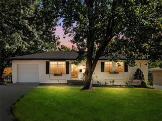 5315 N Palmer Avenue, Kansas City, MO 64119