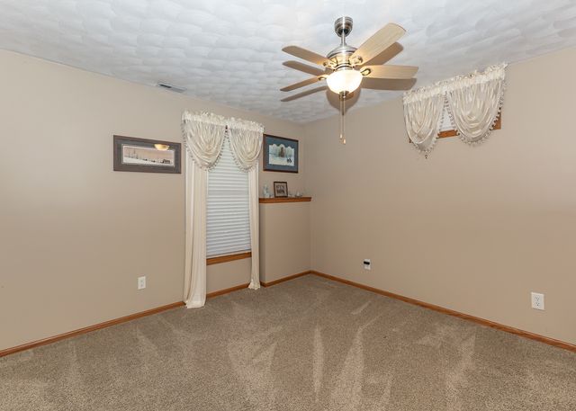 5513 BARABOO Court 0, Davenport, IA 52804