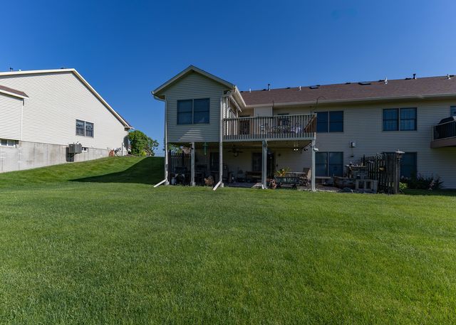 5513 BARABOO Court 0, Davenport, IA 52804
