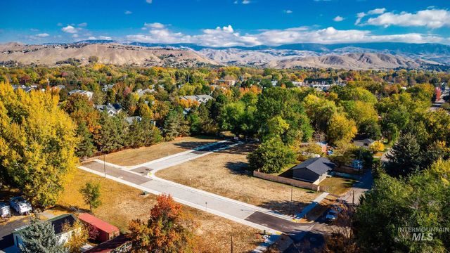 5107 W Promise Ln, Boise, ID 83703