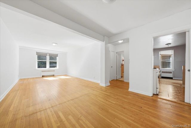 2080 Barnes Avenue 2D, Bronx, NY 10462