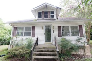 329 Finley Avenue NW, Lenoir, NC 28645