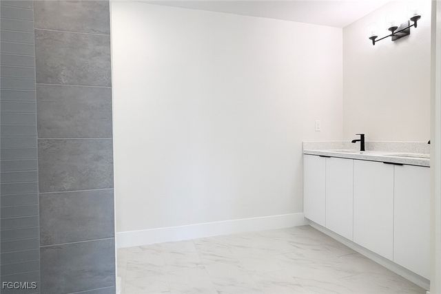 3716 NE 15th AVE, Cape Coral, FL 33909