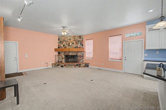 116568 S 4268 Road, Checotah, OK 74426