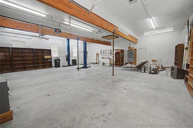 116568 S 4268 Road, Checotah, OK 74426
