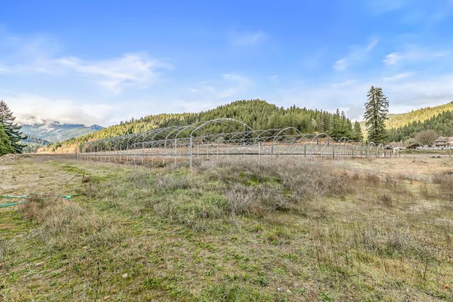 6026 Carberry Creek Road, Jacksonville, OR 97530