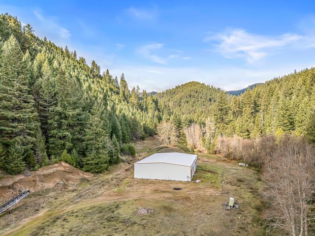 6026 Carberry Creek Road, Jacksonville, OR 97530