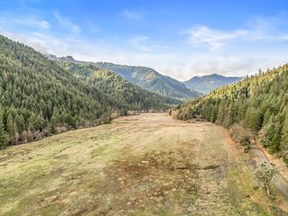 6026 Carberry Creek Road, Jacksonville, OR 97530