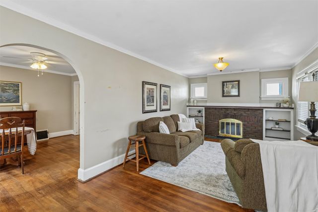 1534 30th Street, Des Moines, IA 50311